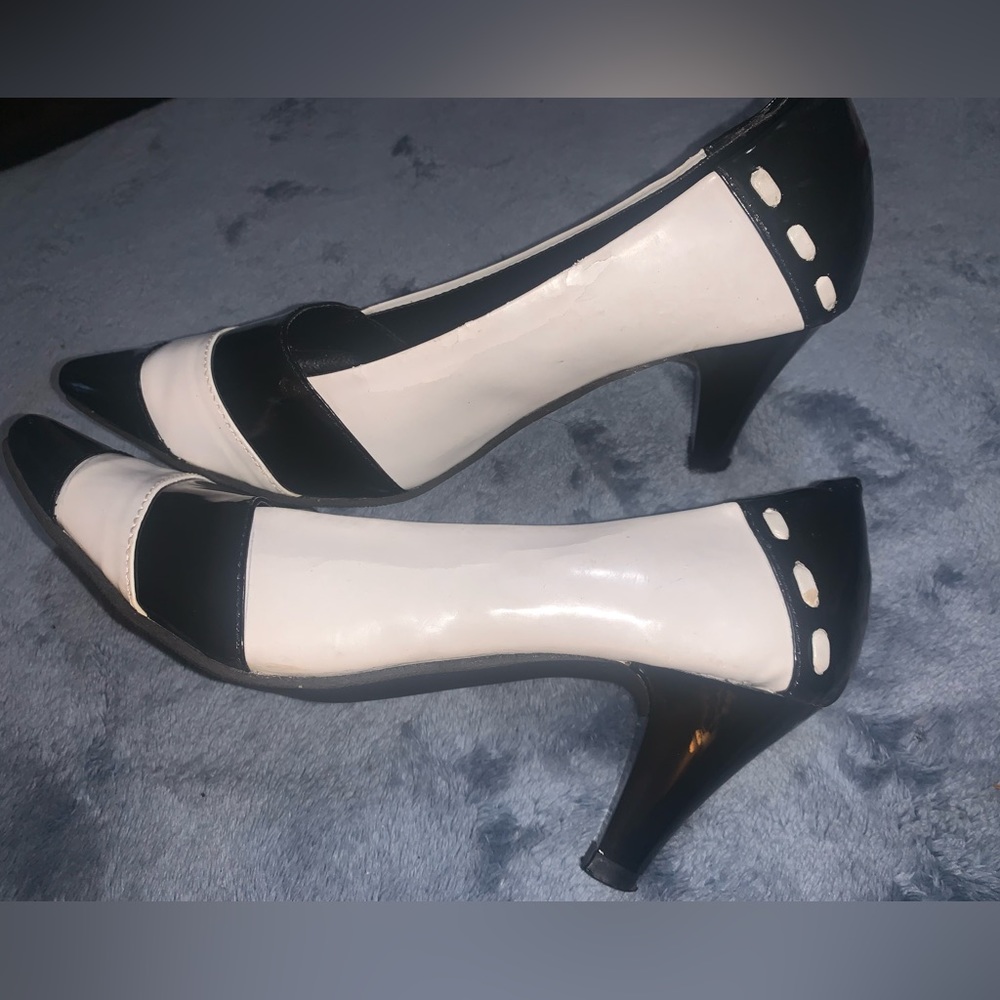 Vintage bebe kitten heels